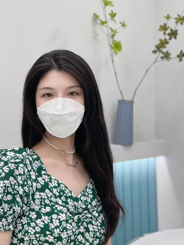 纹眉不对称找纹绣师,纹绣师眉毛纹不对称神器