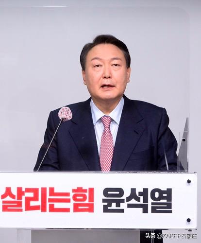 ZAKER石家庄早新闻3.11｜车位可预约，先离场后付费！石家庄停车新模式来了；在乌留学生们，回家