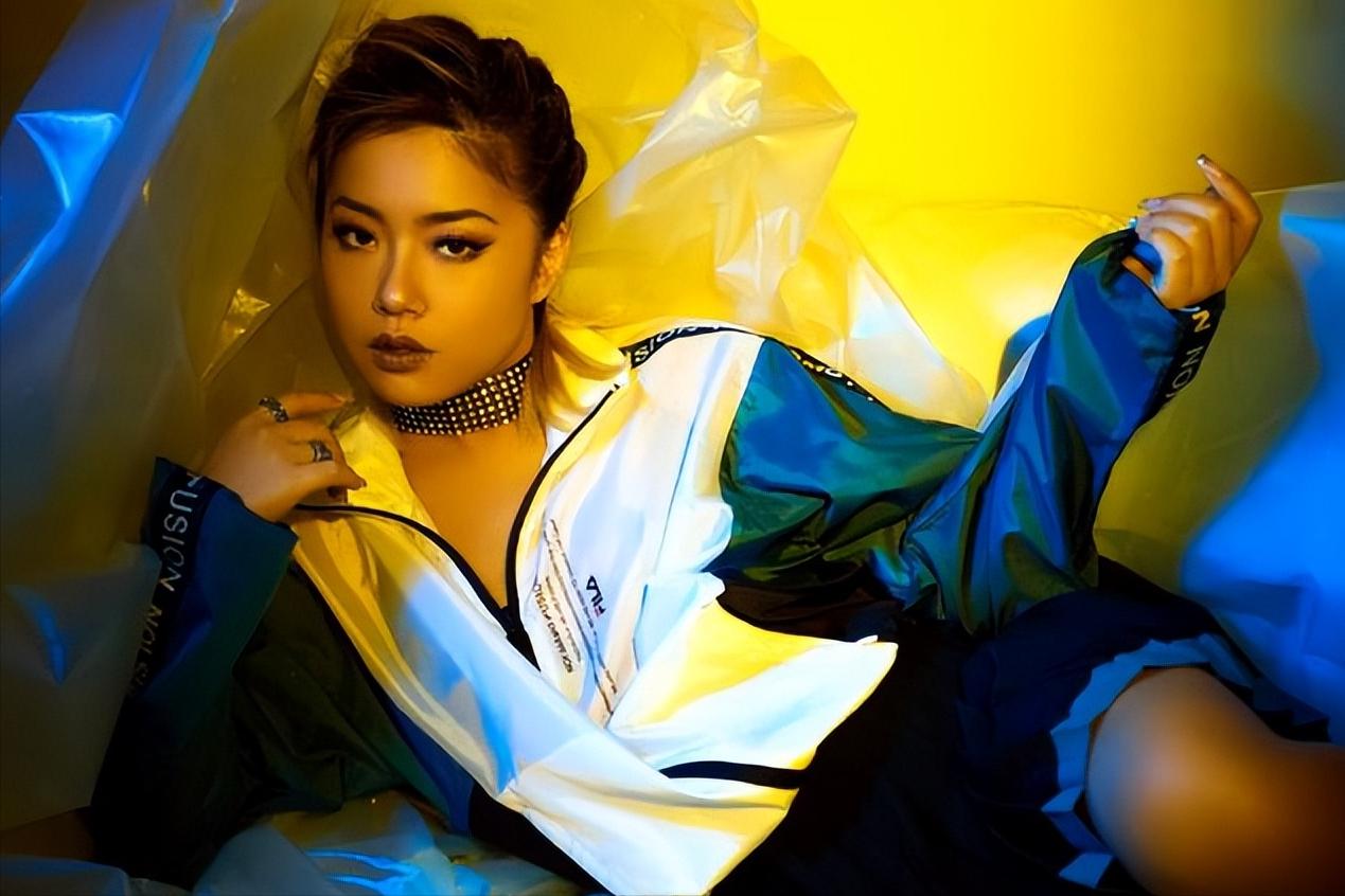 王菊回应观众质疑感情戏尺度大,王菊回应床戏尺度质疑