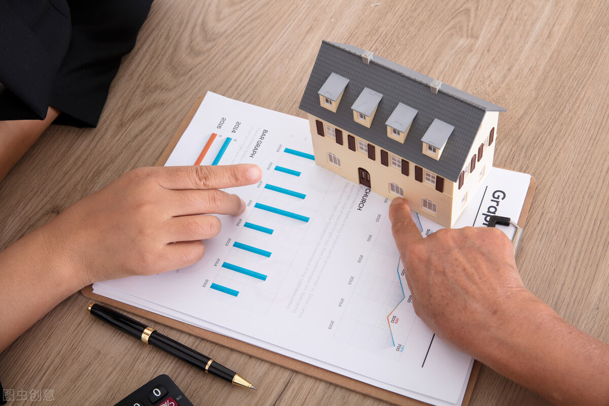 不动产租赁发票开具的正确格式,深圳如何开具个人房屋租赁发票