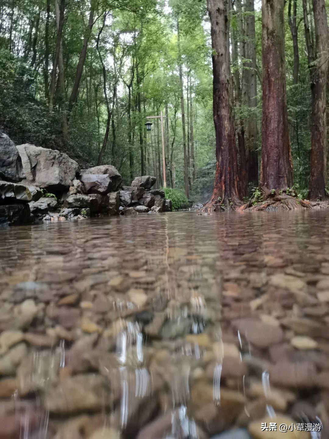 杭州灵隐寺离西湖多远,杭州游玩推荐杭州灵隐寺