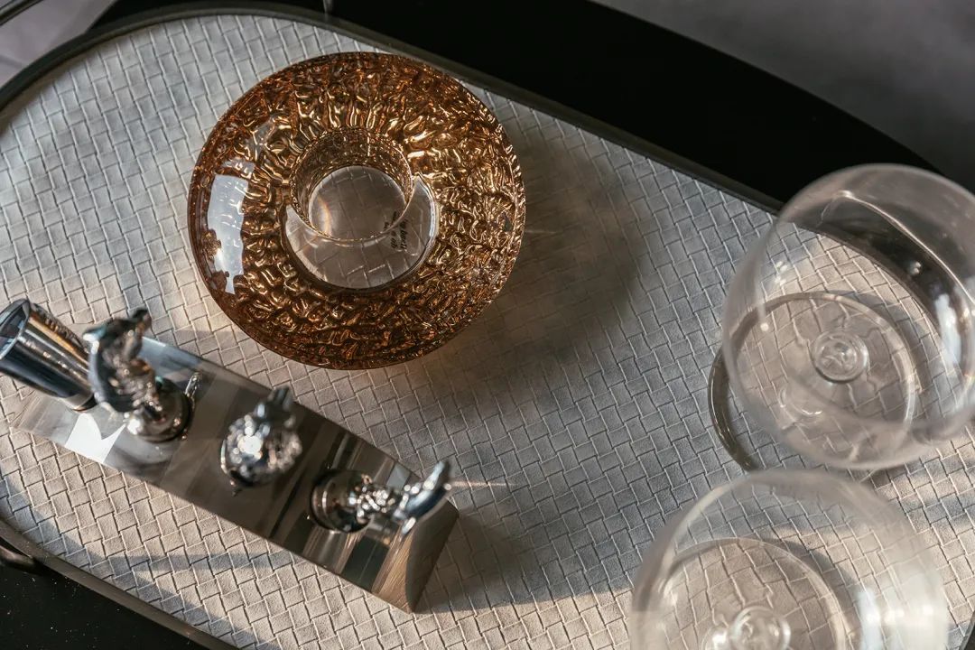 尚层设计：320㎡活力居所，唤醒灵魂的所在