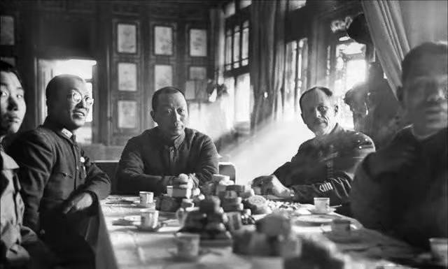 新中国成立前后，十大元帅中，有四位当过市长，他们分别是谁？