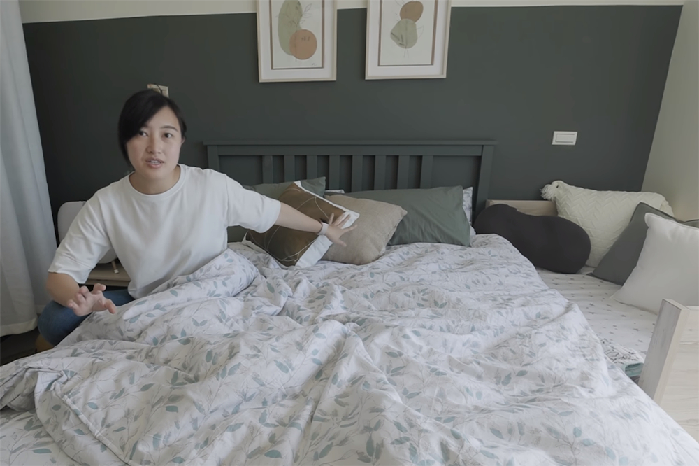 小两口用3天时间，将13㎡杂乱卧室变成森系风，网友：心服口服