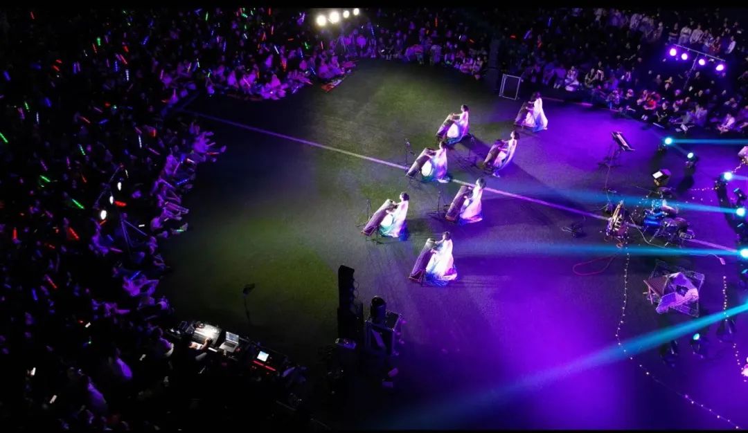 河南大学音乐节,河南科技大学草坪音乐节完整版