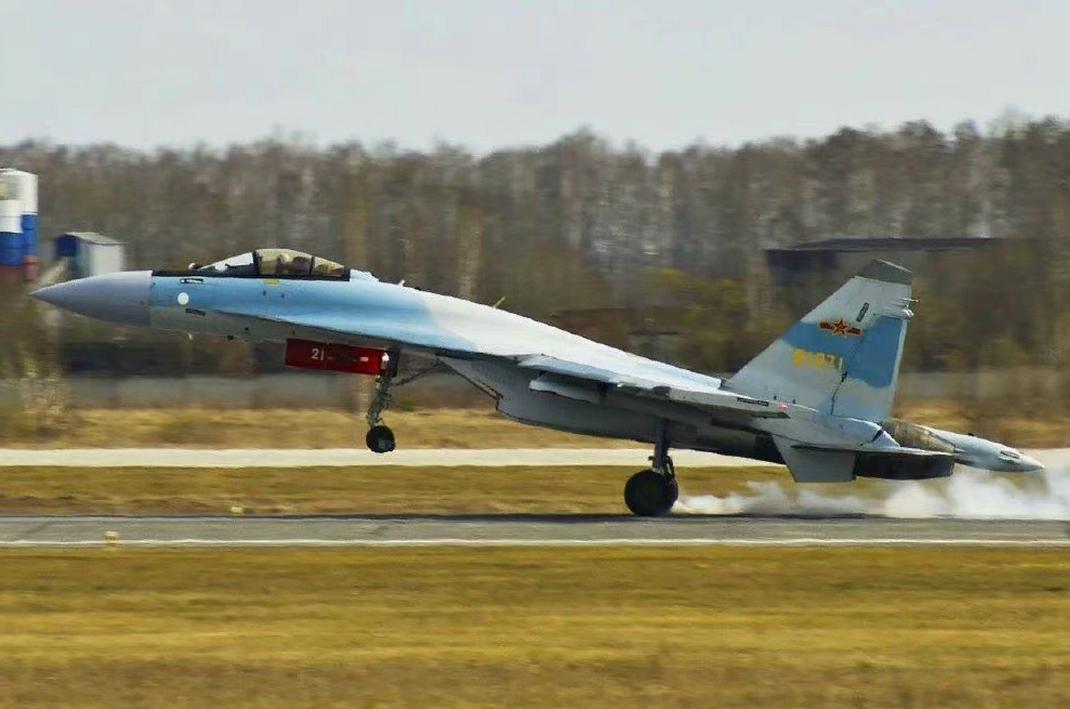 印度百亿军备遭美国卡脖子，俄被迫当老赖，中国的决定是正确的