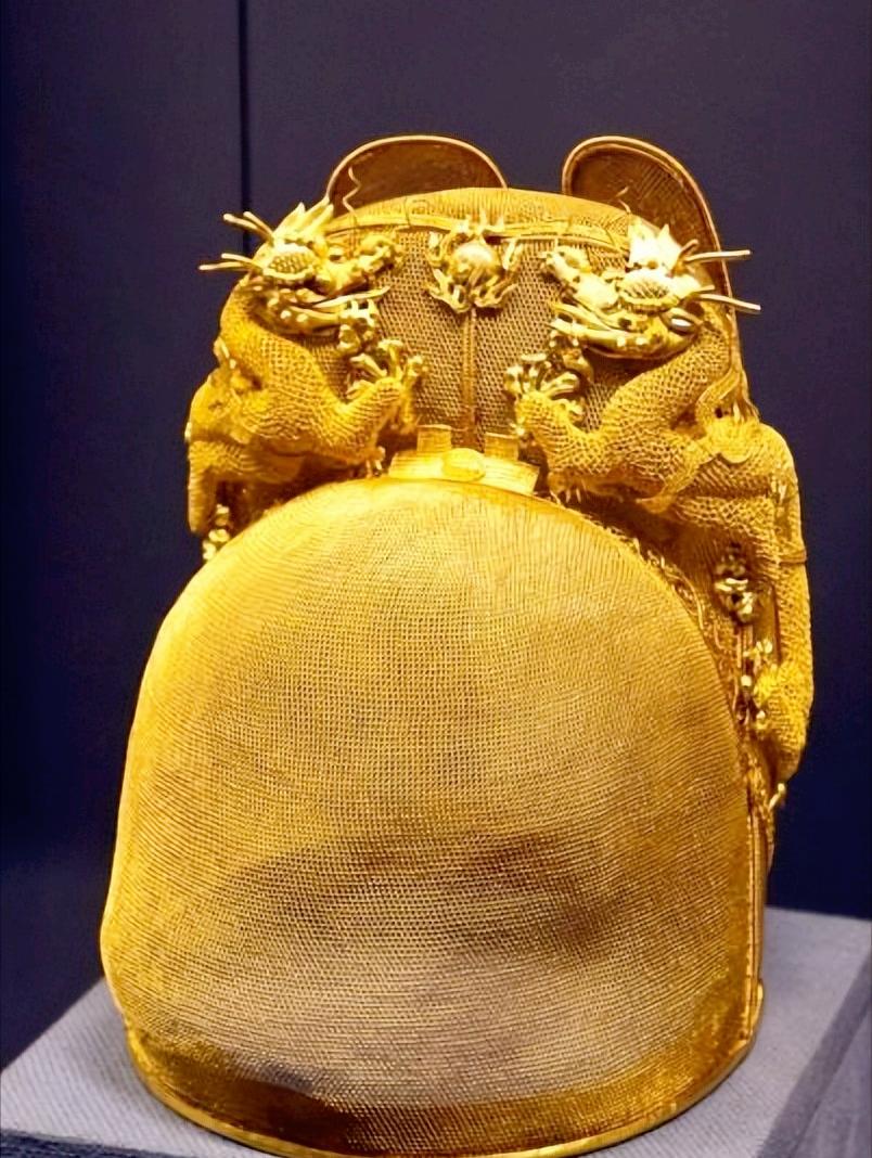 万历皇帝金冠花丝镶嵌,万历皇帝金丝冠价值