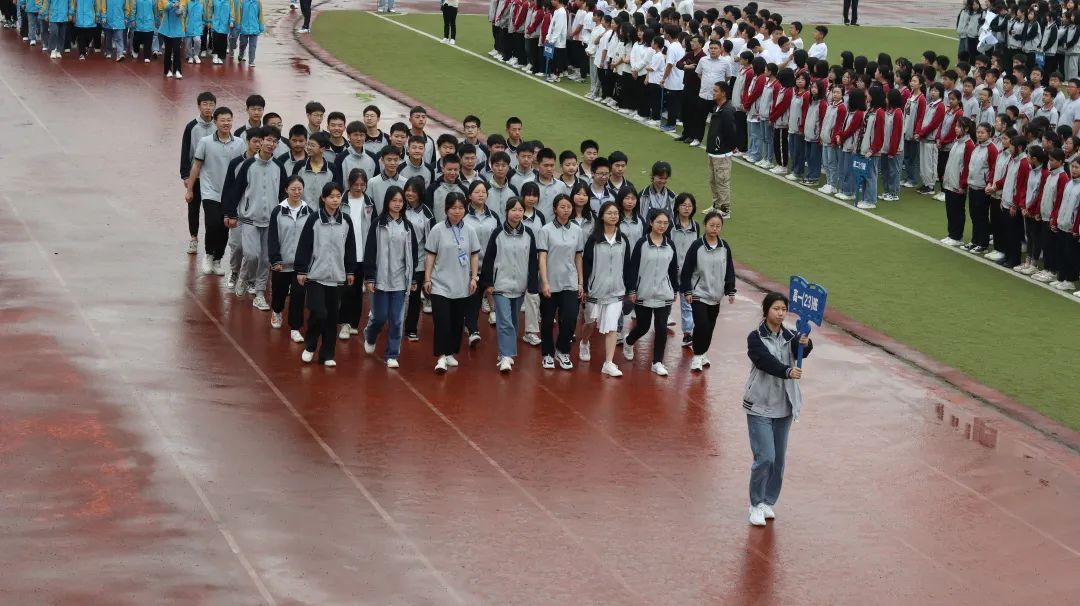 重庆黔江黔中学校运动会,重庆黔江民族中学第30届运动会