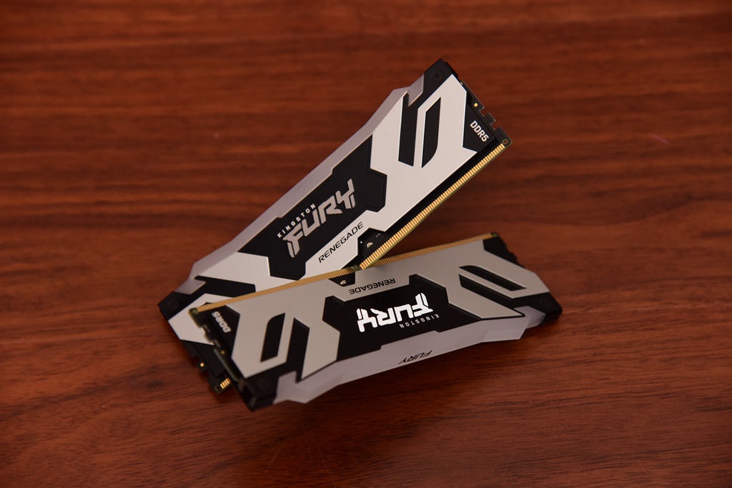 来自服务器血统的游戏主板—美超微C9Z790-CGW,打游戏怎么样?