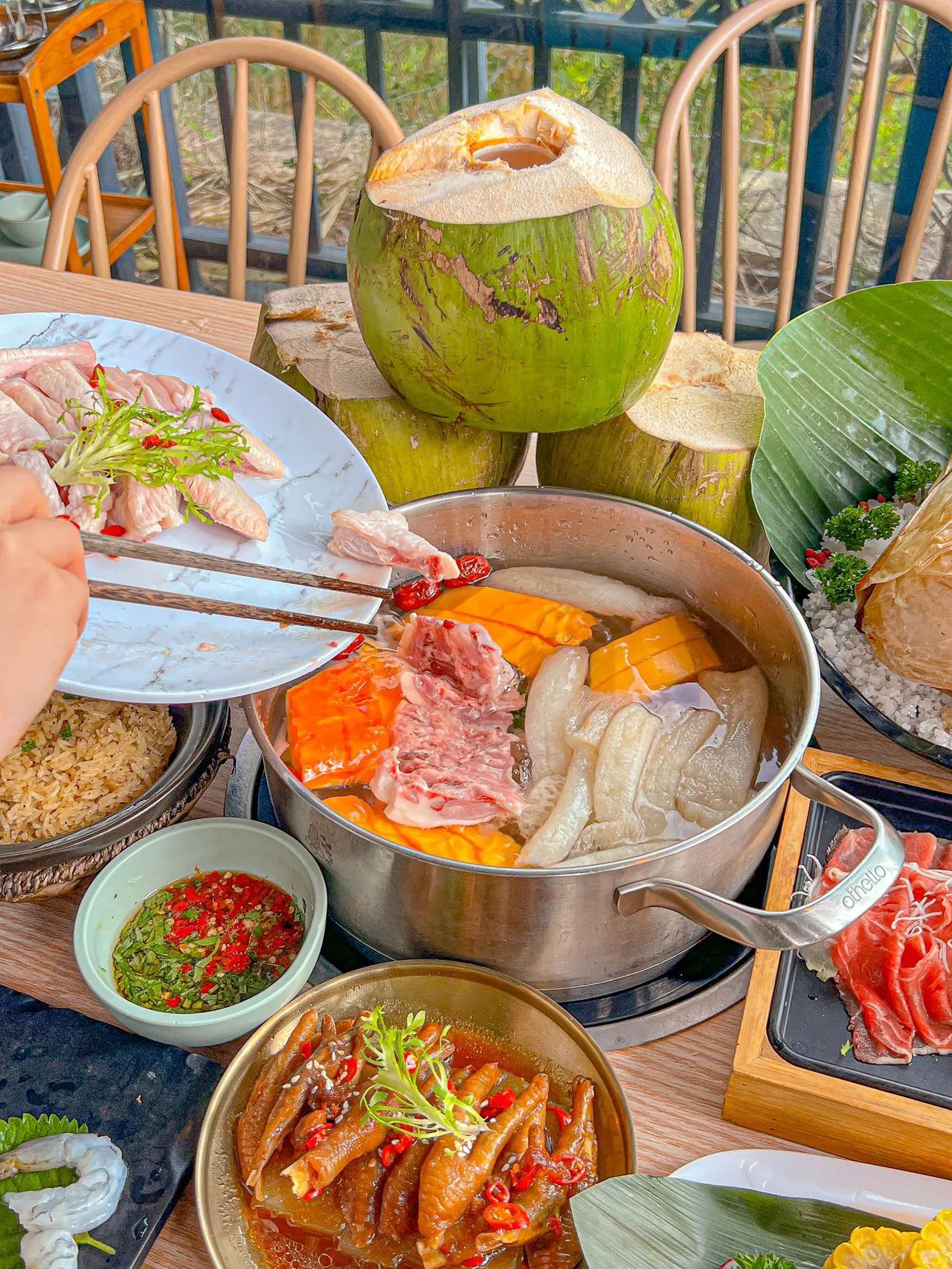 三亚最实惠的椰子鸡,三亚值得推荐的椰子鸡