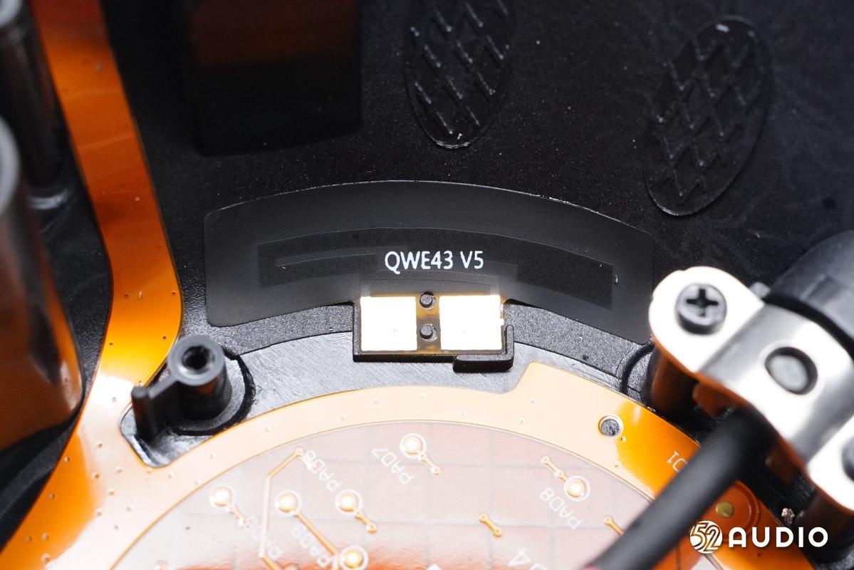 飞利浦耳机fideliol3对比索尼,飞利浦fideliot1