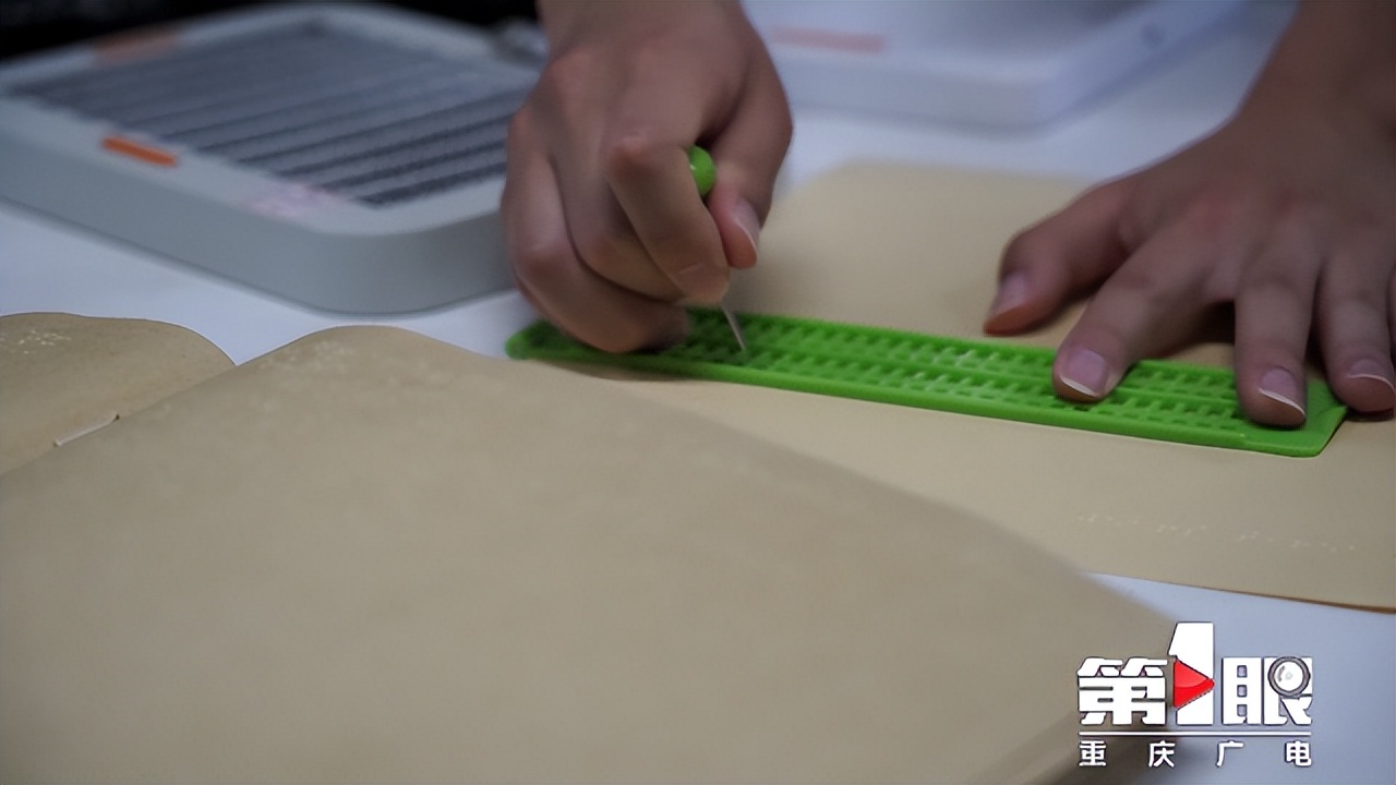 重庆大三学生自研阅读神器！他们的底气从哪儿来？