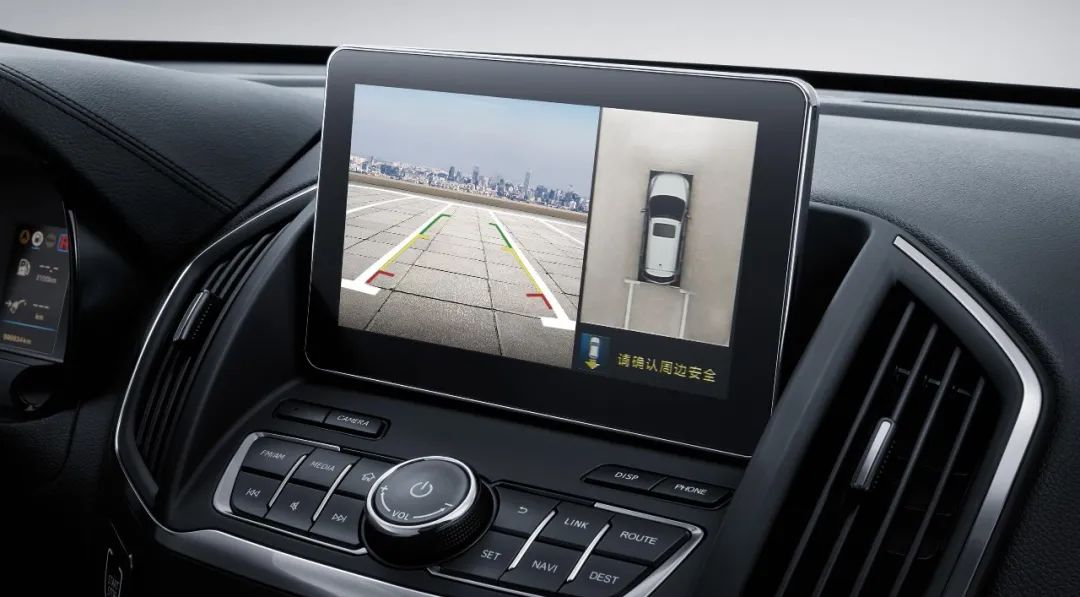 汽车知识分享车机出现卡顿,车子启动车机卡顿什么情况