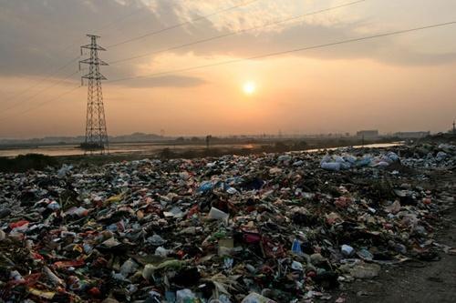 30多年了，中国终于彻底清除了“洋垃圾”