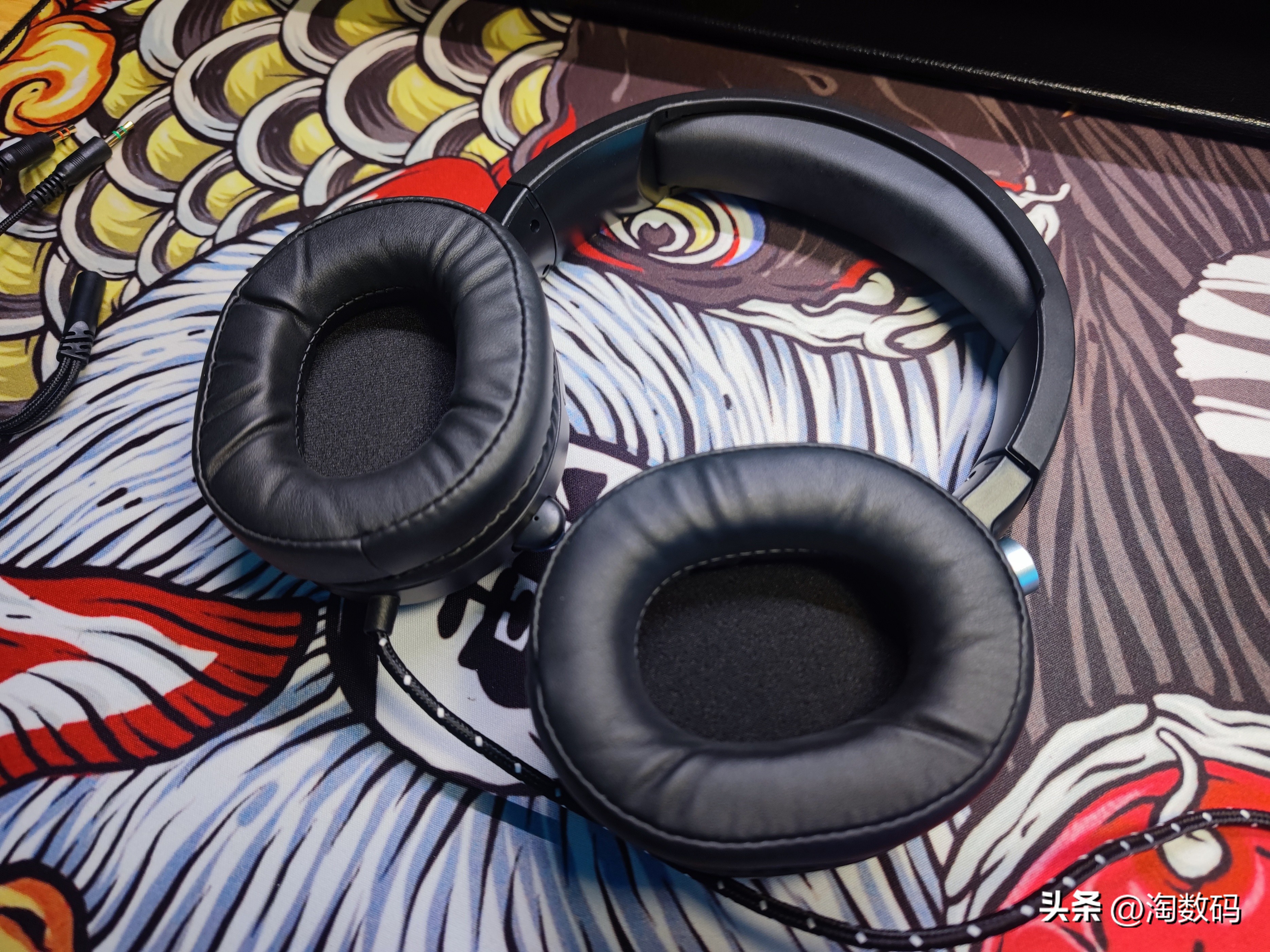 洋垃圾才是心头好：35块上车圈铁单元RGB游戏耳麦，拆箱晒单验票