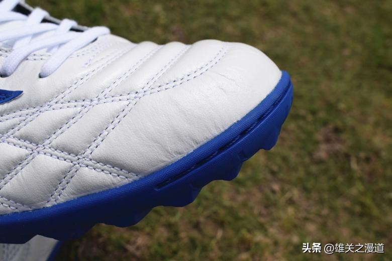 2022世界杯出场的美津浓足球鞋,2022世界杯美津浓