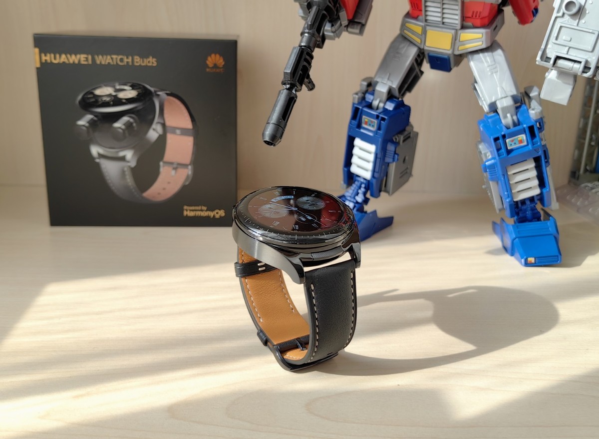 华为手表耳机watchbuds实用性,华为watchbuds耳机佩戴