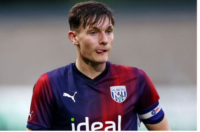 他告诉罗宾斯的官方网站：“布里斯托尔城是一家伟大的俱乐部