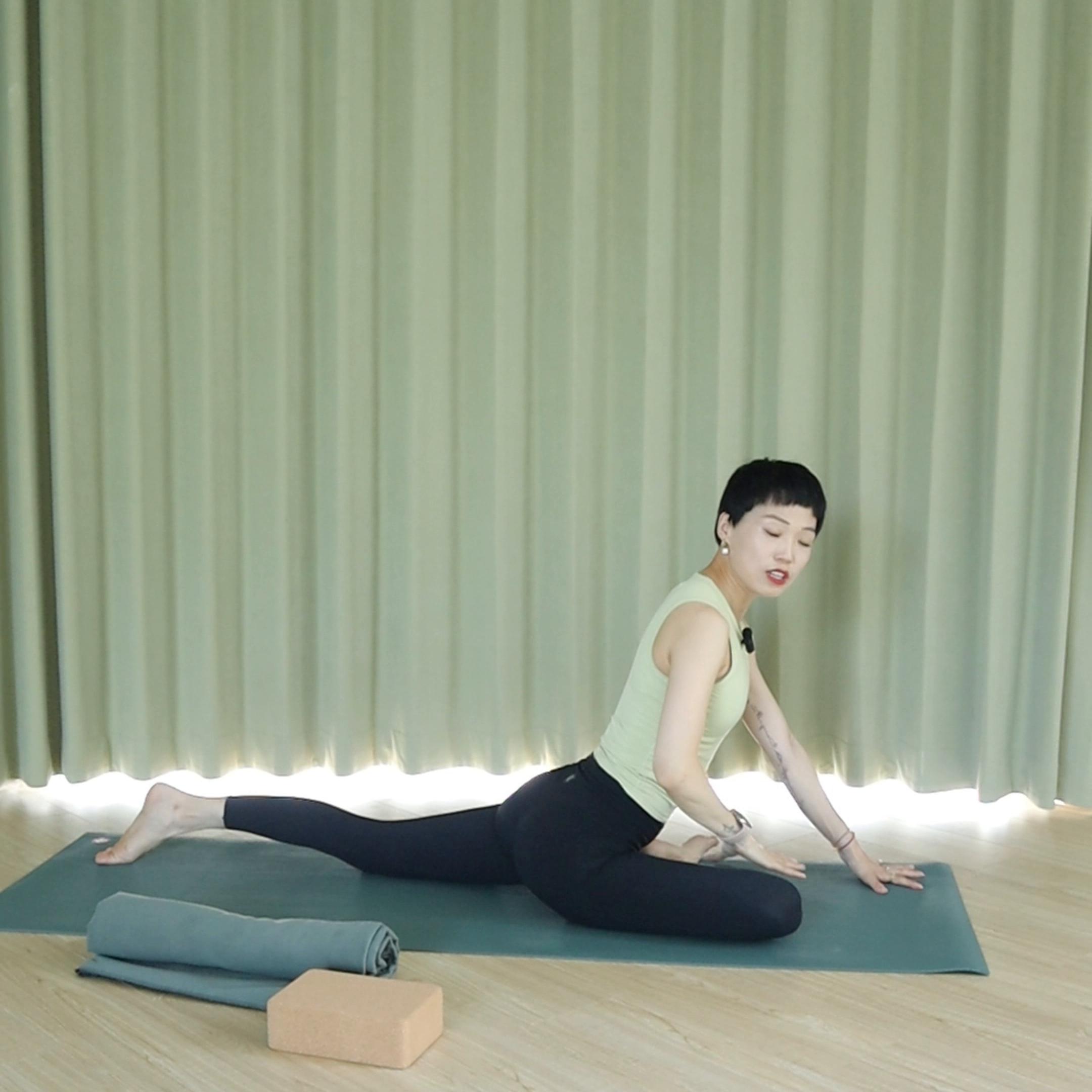 灵活开髋好看的体式,如何开髋走路好看