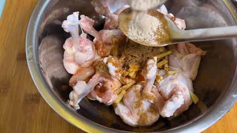 100个鸡翅的做法大全,10个鸡翅做椒盐鸡翅