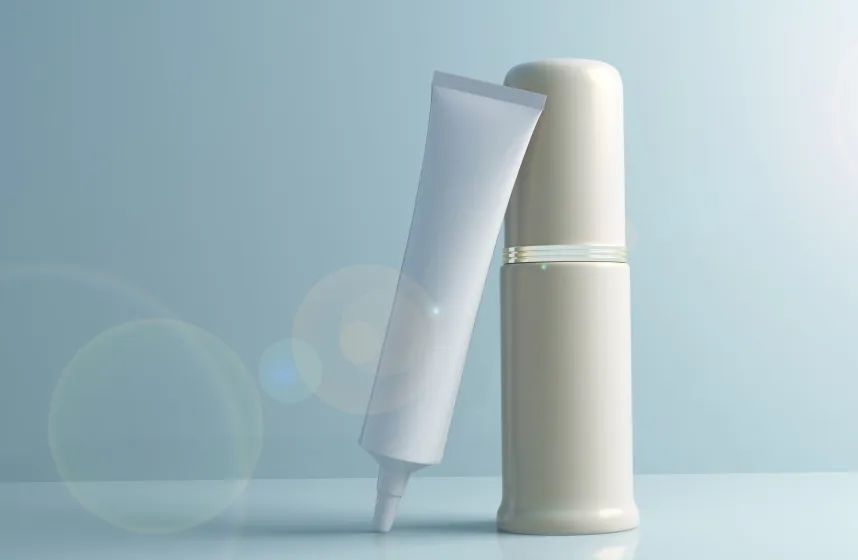 琚獋涔熻鍛婅瘔浣犵敤鐨勬姢鑲ゅ搧,鏃ュ父绉佹姢娲楁恫璇ヤ笉璇ョ敤