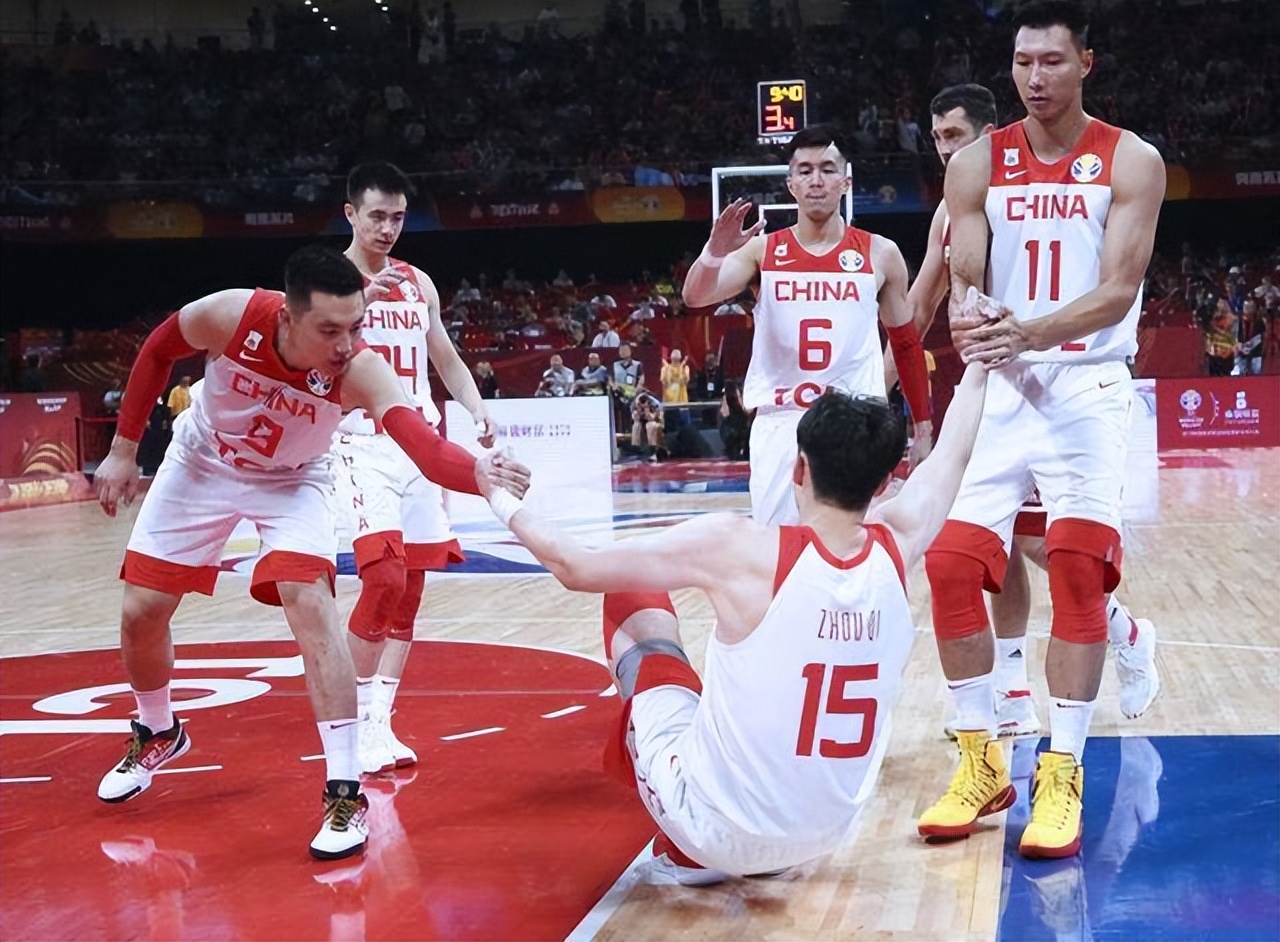 中国男篮到底规不归化,中国男篮归化内线41分