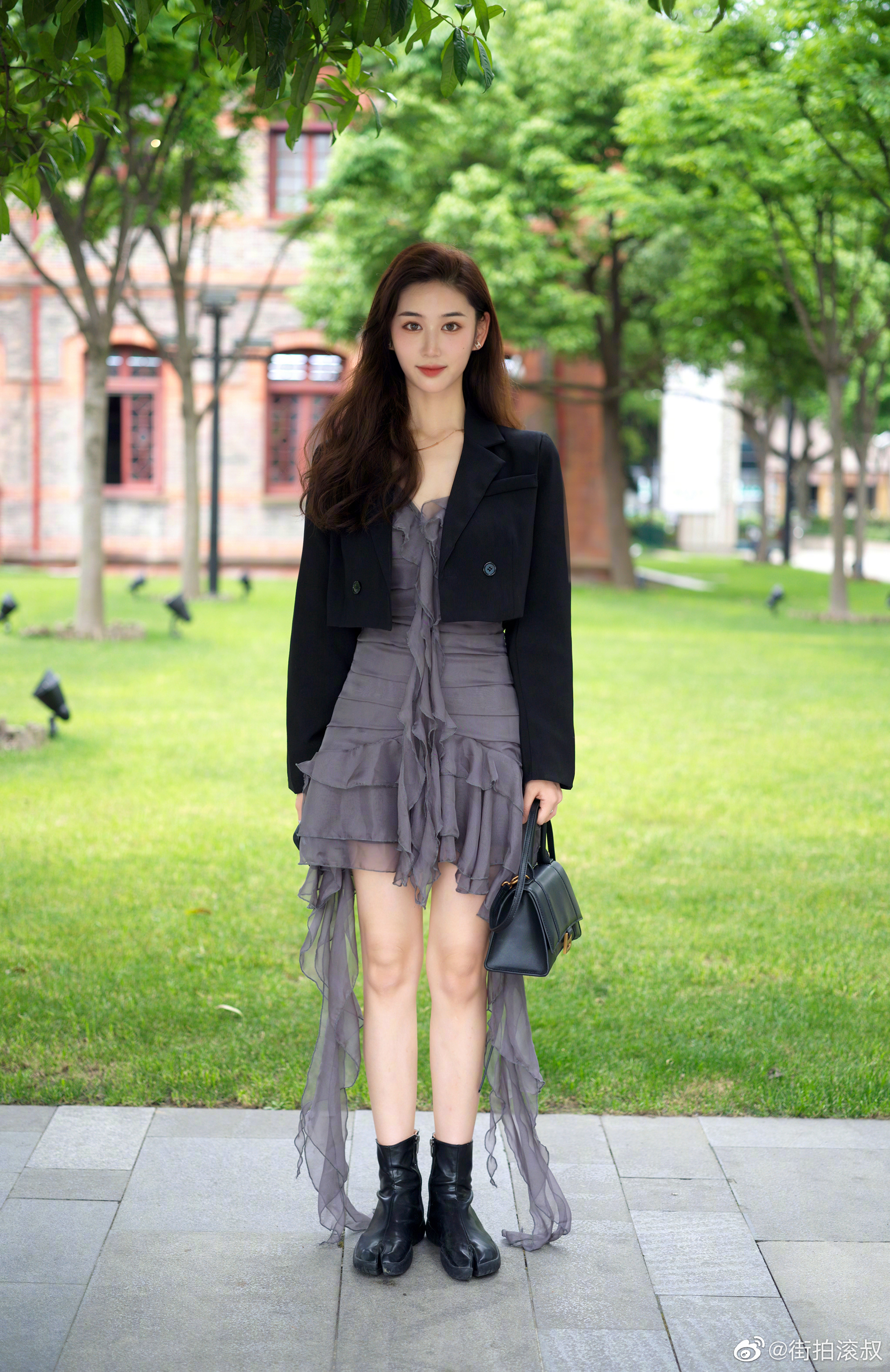 上课衣服穿反怎么办,上课忘记穿裤子该怎么办