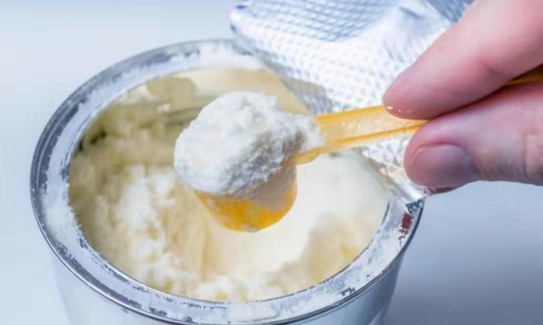 08年的三鹿毒奶粉有多少人受害,2008年三鹿奶粉案30万受害儿童现状