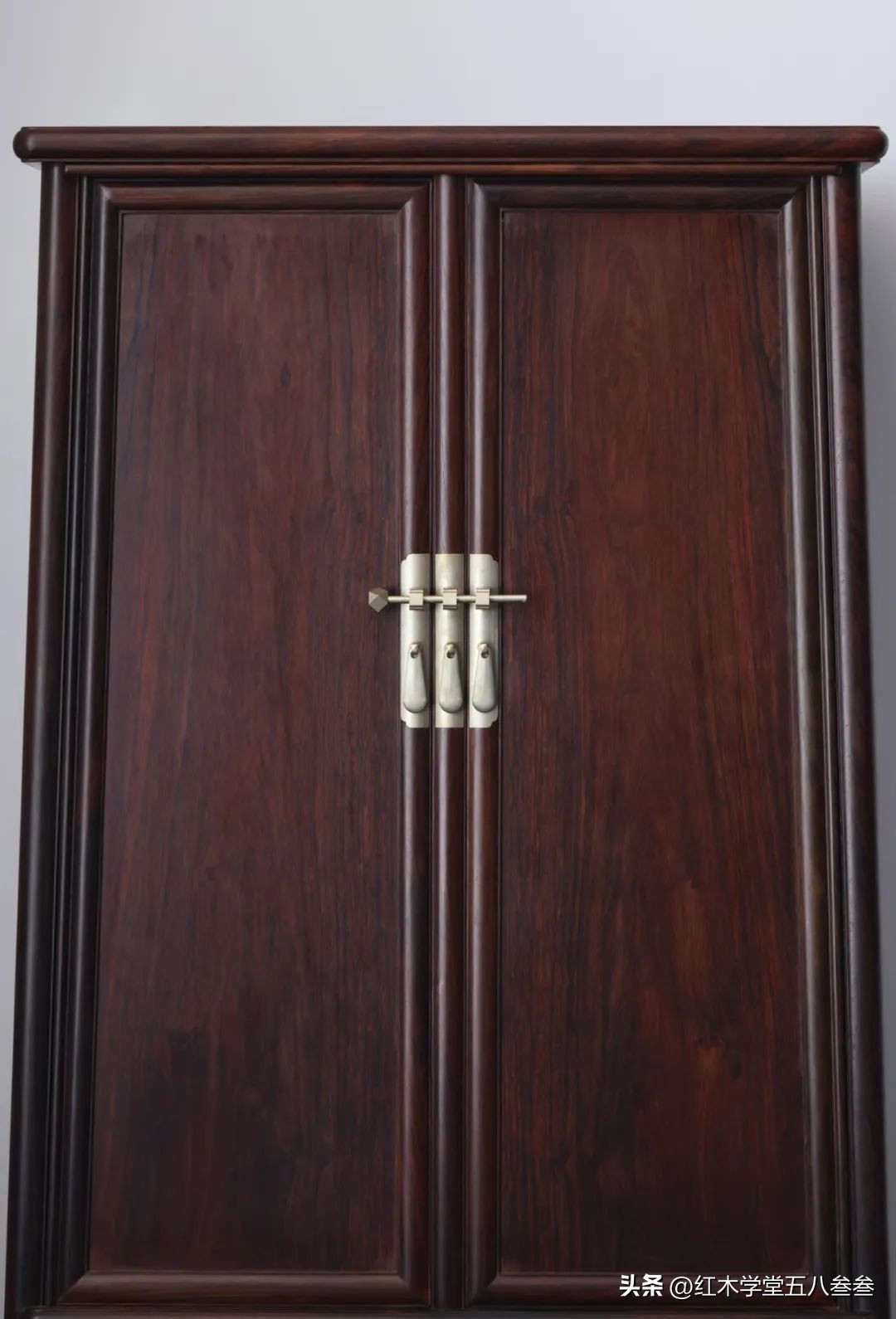 以外国人命名的中国文物,中国传统家具大柜