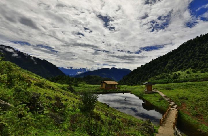 四川雅安周公山避暑旅游景点,四川避暑康养最佳地是哪里