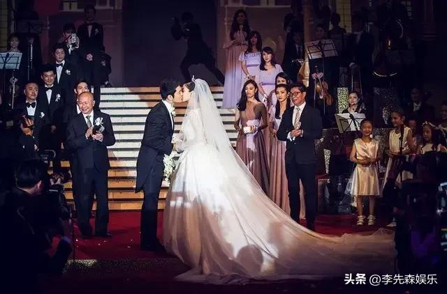 杨颖黄晓明为什么叫世纪婚礼,杨颖黄晓明世纪婚礼是哪一年
