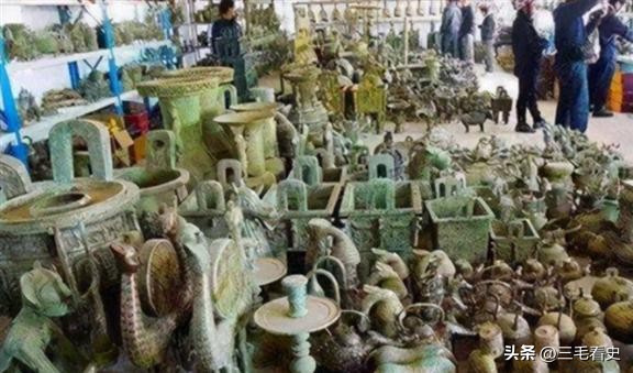 河南老汉带领全村造假,河南一老人带村民造假