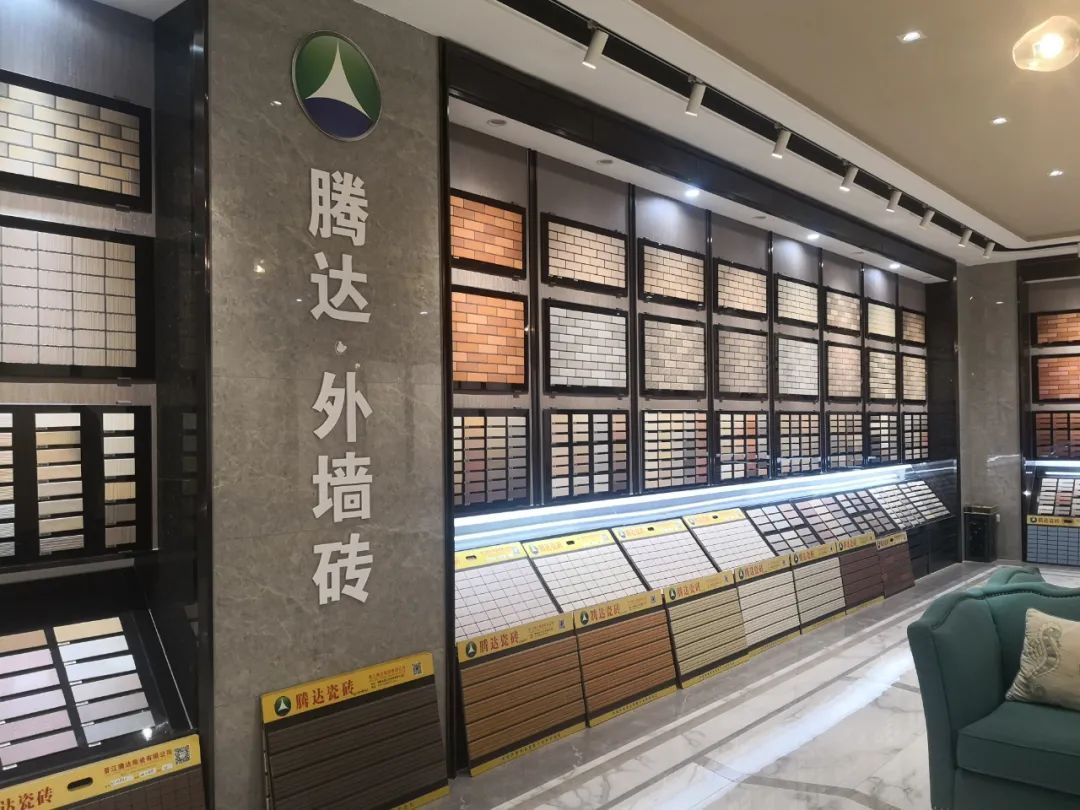 新型罗马柱外墙砖,外墙砖改造室内装修