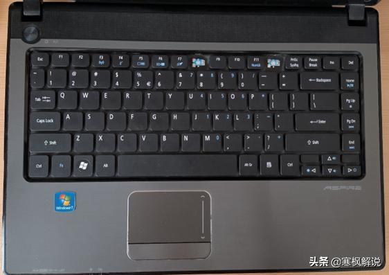 超级方便更换固态硬盘的笔记本,十年前的笔记本电脑换固态硬盘