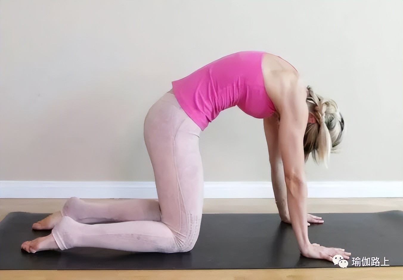 你的“颈椎”还好吗?13个瑜伽动作,有效缓解肩颈不适!