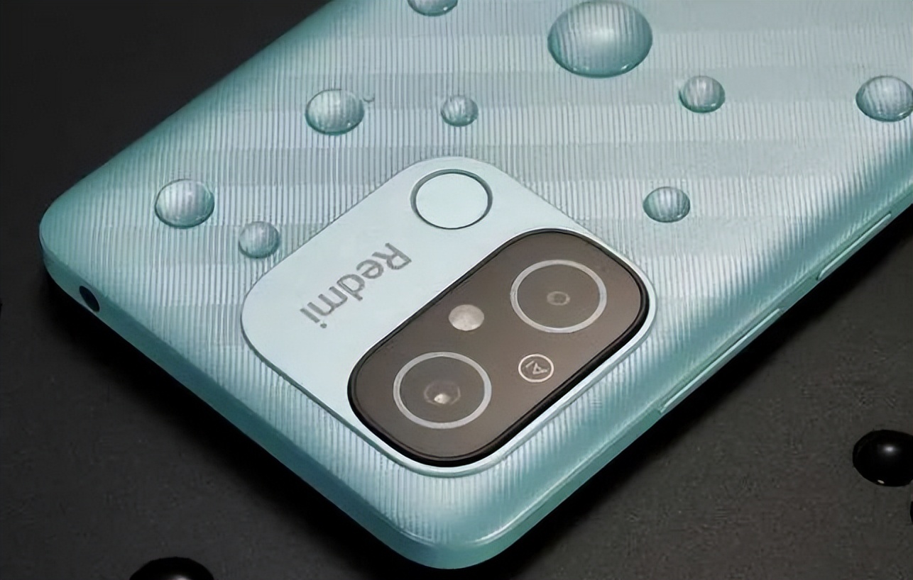 百元神机3年不卡顿！Redmi12C仅售699元，当备用机送老人真香