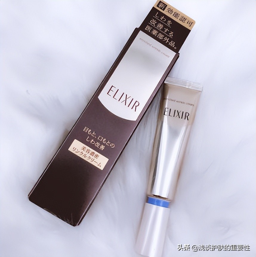 抚平细纹变年轻,延缓人衰老的护肤品