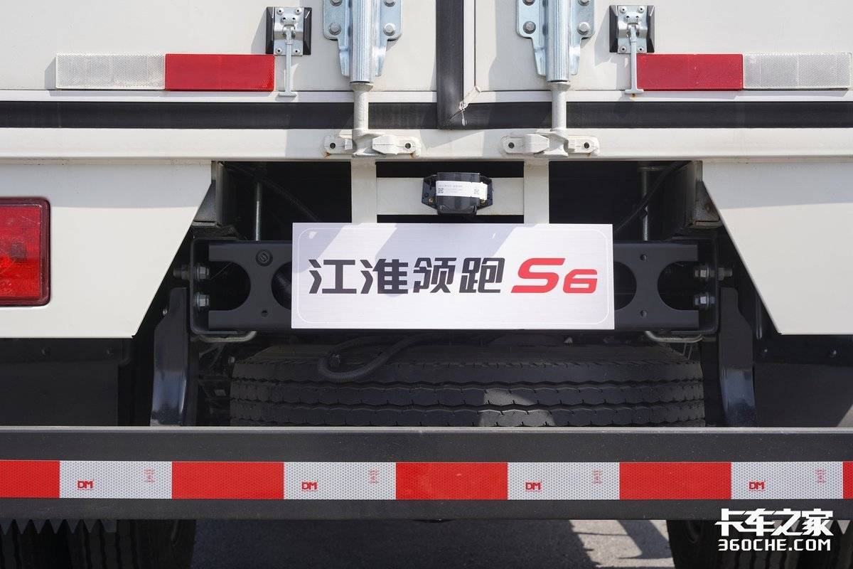 江淮零跑l6参数价格,江淮零跑l6