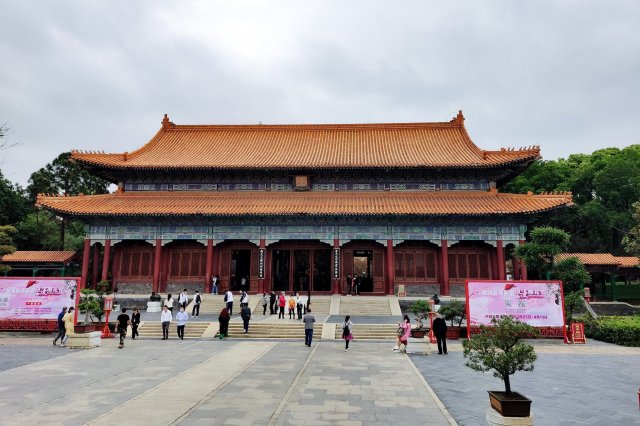 广东珠海:百岛之市、浪漫之城,有着房价气质和不匹配的工资