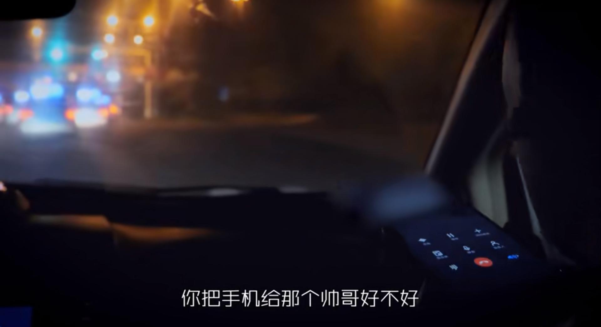 2020年女子报警被猥亵殴打，警方发现另有隐情，女子：他没给小费