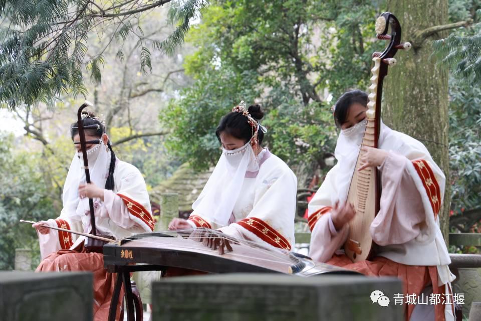 过年“嗨”不停！1.5h飙拢的7大都江堰宝藏逛耍地！这份全攻略请收好，初二耍到初六不重样~