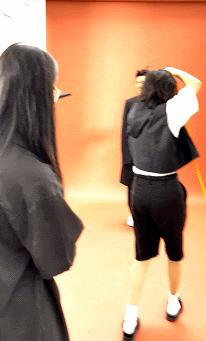 拍时尚杂志动作要夸张吗,离谱时尚杂志