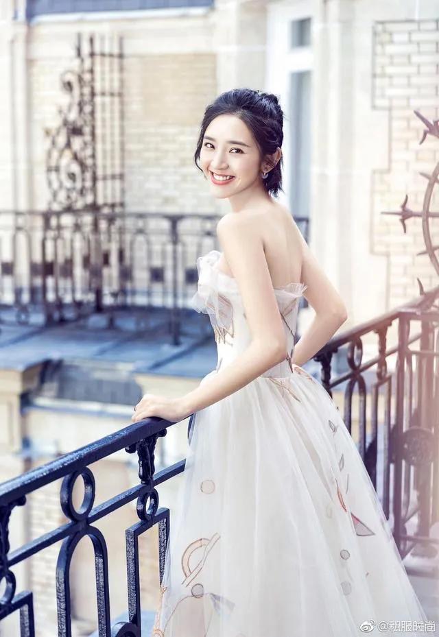 唐艺昕年轻时颜值,唐艺昕惊艳写真大图