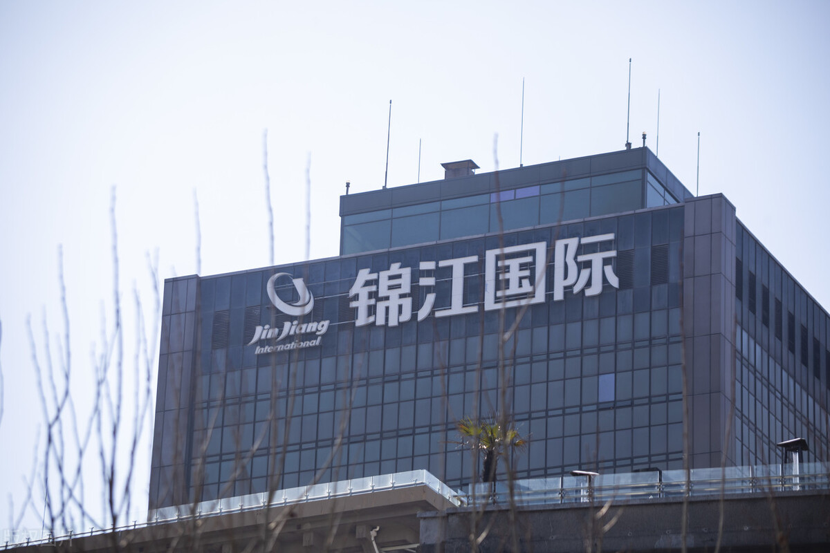 钟睒睒马化腾马云谁最钱多,马云有钱还是钟睒睒有钱