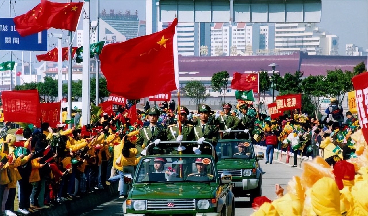 1999年澳门回归葡萄牙人回去了吗,澳门是哪年被葡萄牙归还的