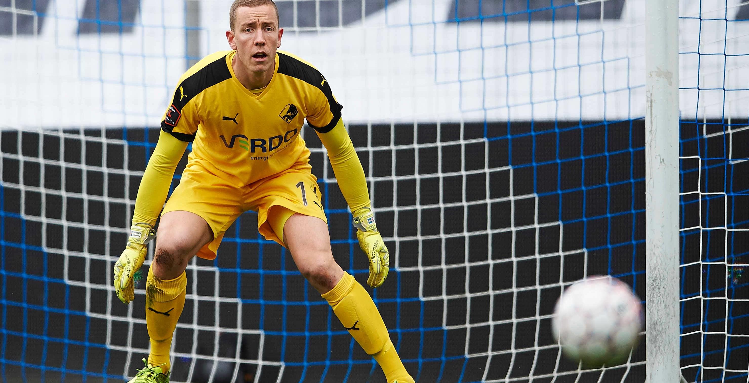 阿贾克斯费耶诺德埃因霍温青训,阿贾克斯vspsv埃因霍温分析