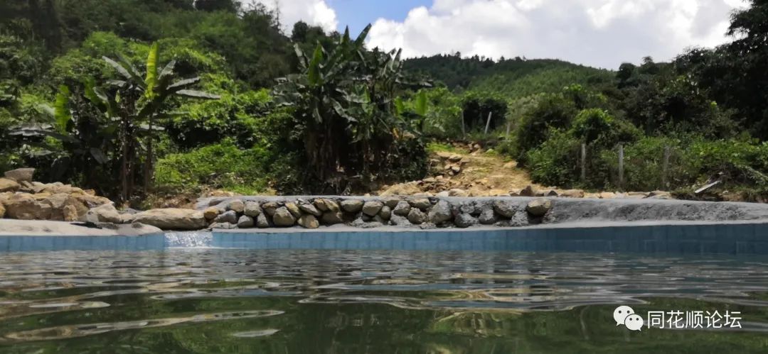 溯溪攀爬,溯溪徒步露营