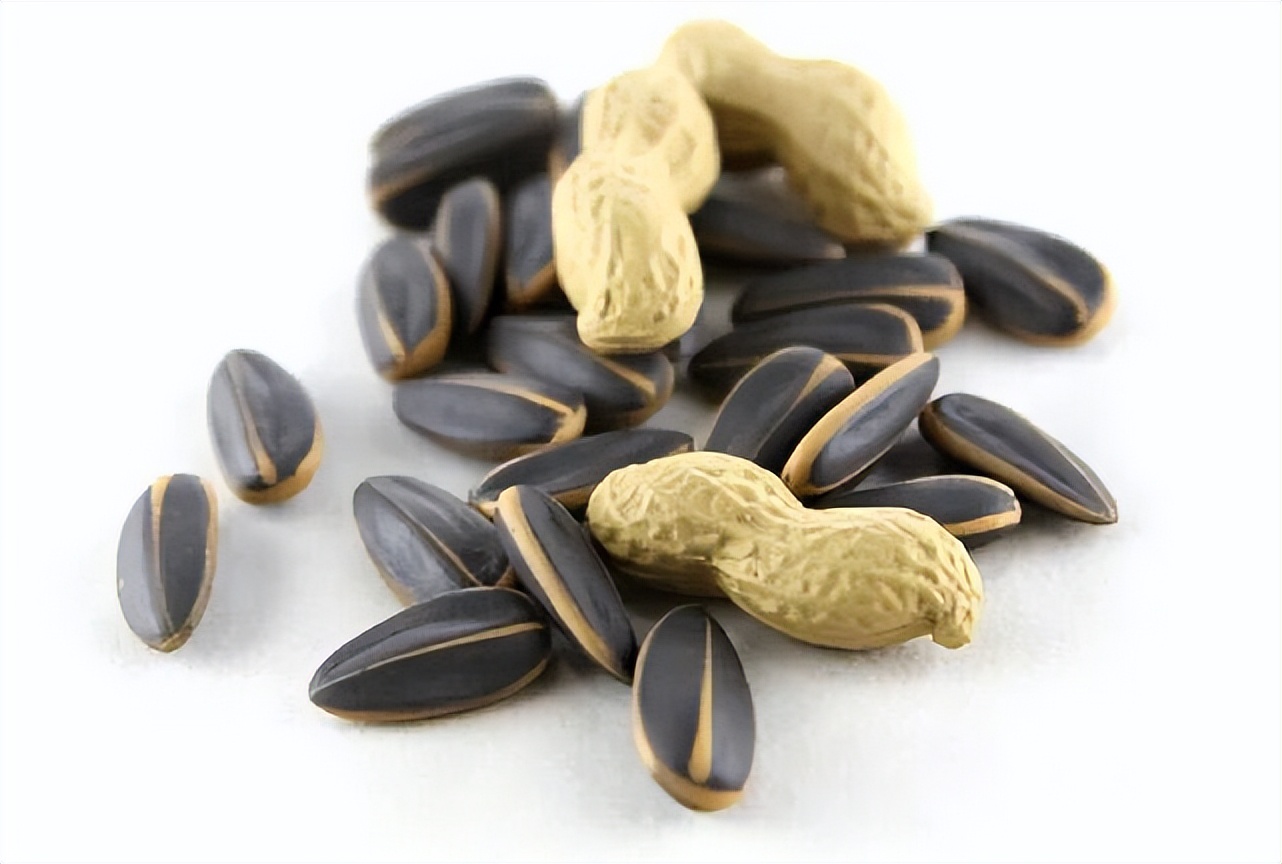 瓜子和花生哪个增肥和减肥,吃瓜子减肥还是吃花生可以减肥