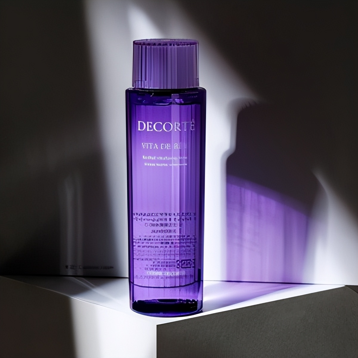 油性皮肤补水爽肤水推荐,哪一款爽肤水适合油性皮肤用