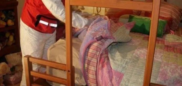 4岁女童卧室离奇失踪,十天后遗体出现在床边,墨西哥宝莱特事件